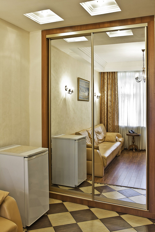 Двухместный двухкомнатный "Джуниор сюит"